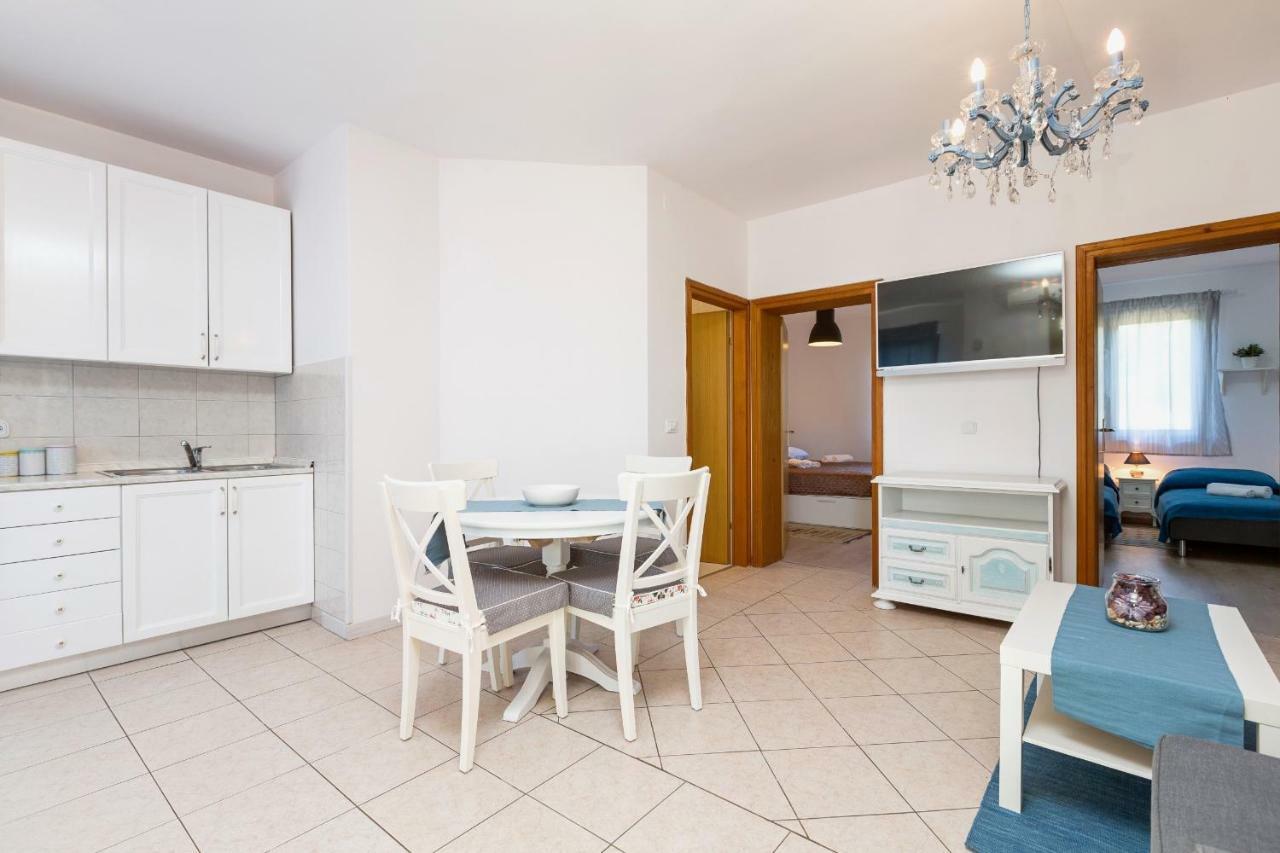 Appartamento Blue Place W. Terrace Porec Esterno foto
